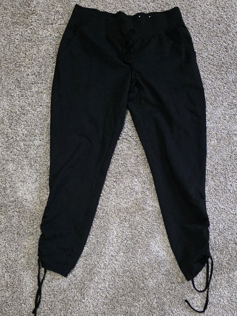 Xersion Black Cropped Drawstring Ankle Pants